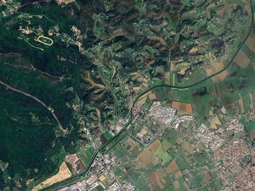 Immagine 20 di Magazzino in vendita  in Via Romana Lucchese a Fucecchio