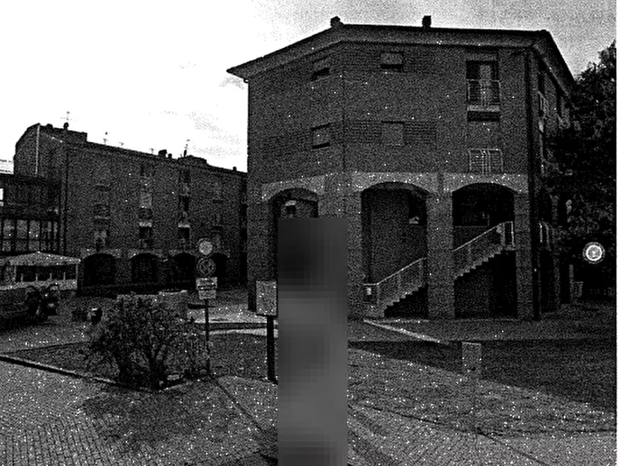 Immagine 1 di Ufficio in vendita  in Piazza Ippolito Olivelli a Castelfiorentino