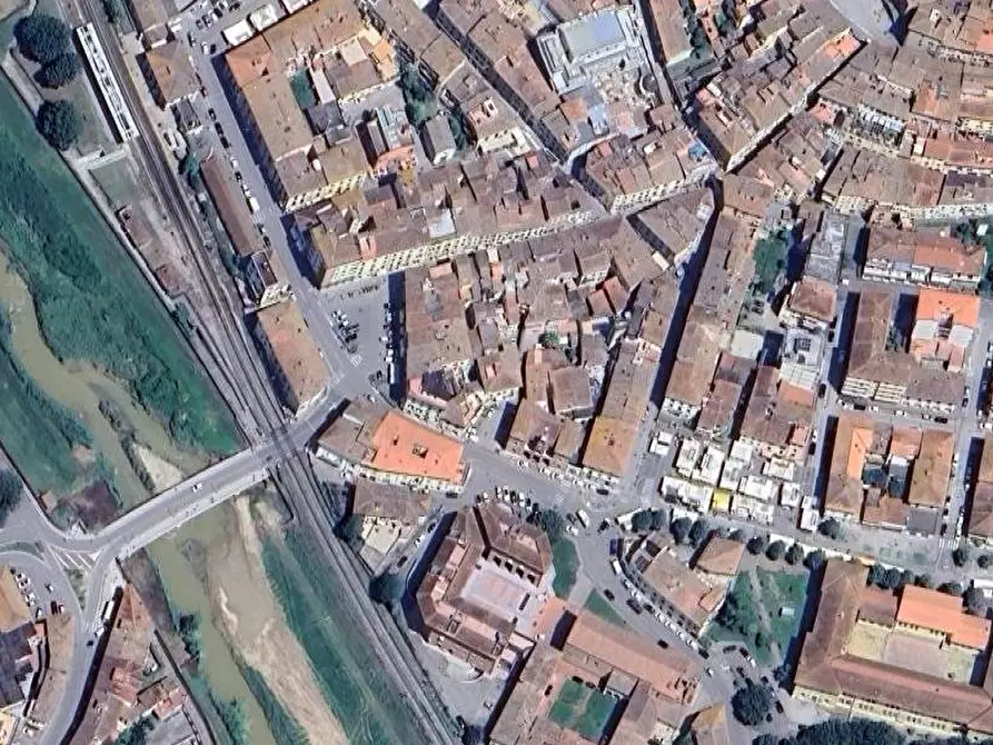 Immagine 12 di Ufficio in vendita  in Piazza Ippolito Olivelli a Castelfiorentino