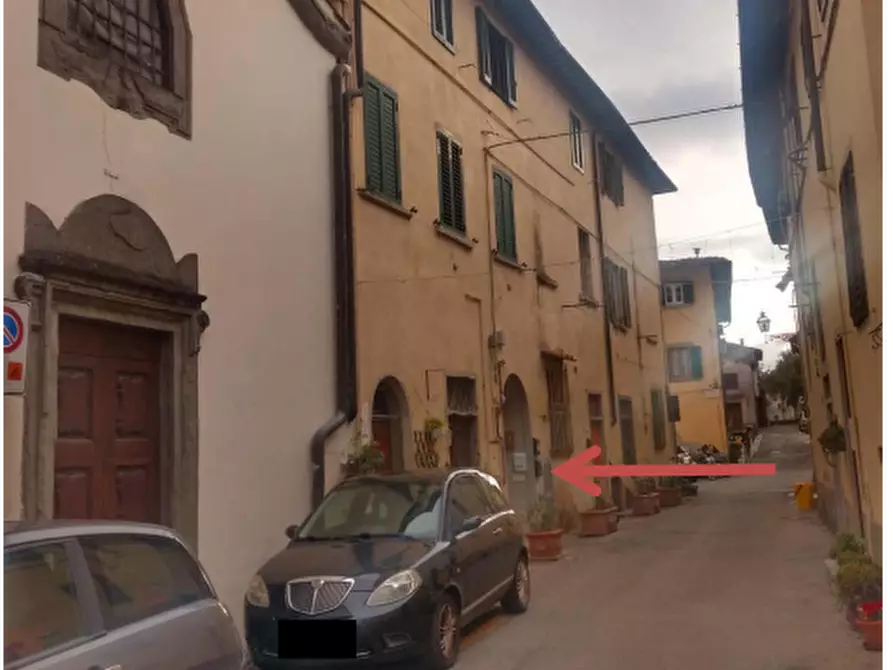 Immagine 2 di Appartamento in vendita  in Via Santa Maria a Signa