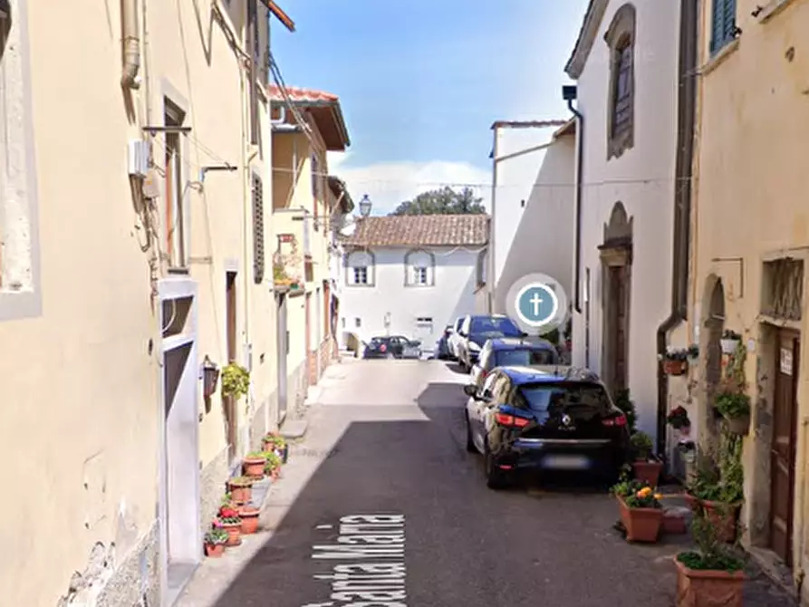 Immagine 11 di Appartamento in vendita  in Via Santa Maria a Signa