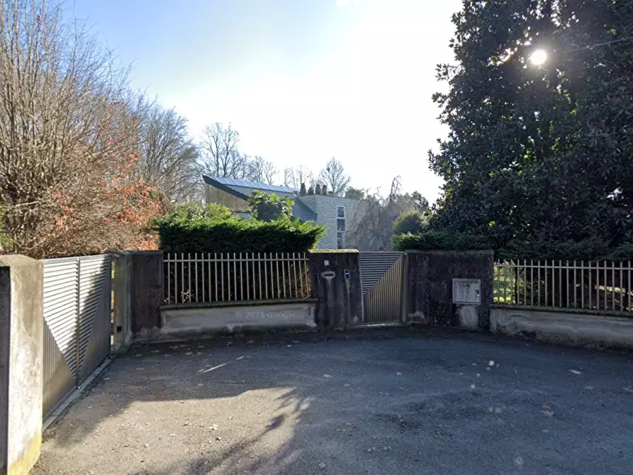 Immagine 13 di Villa in vendita  in Via Cerone a Nosate