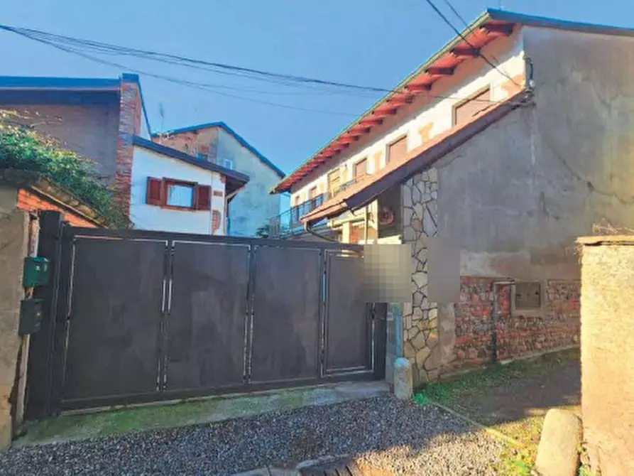 Immagine 6 di Appartamento in vendita  in Via Monsignor Paleari a Pogliano Milanese