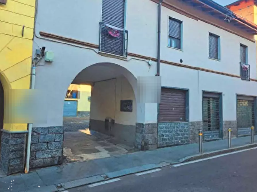 Immagine 9 di Appartamento in vendita  in Via Monsignor Paleari a Pogliano Milanese