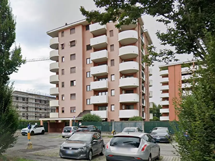 Immagine 8 di Appartamento in vendita  in Via Madre Teresa di Calcutta a Busto Arsizio