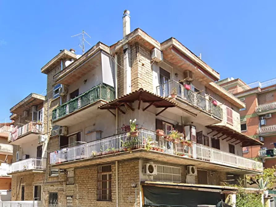 Immagine 1 di Appartamento in vendita  in Via Anchise a Roma