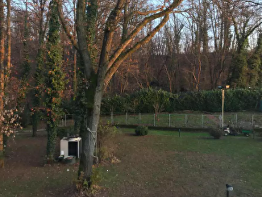 Immagine 35 di Villa in vendita  in Via Cerone a Nosate