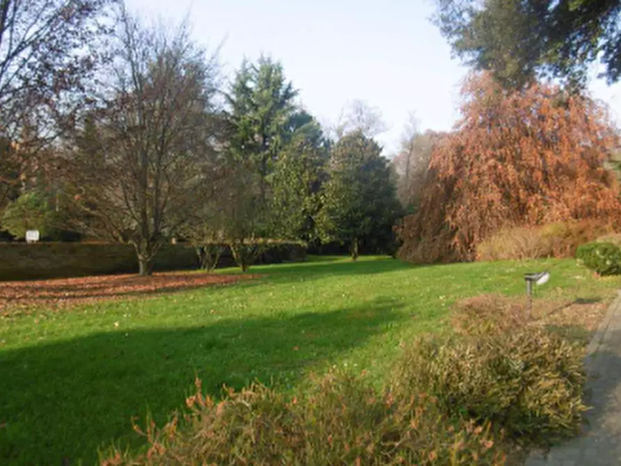 Immagine 40 di Villa in vendita  in Via Cerone a Nosate