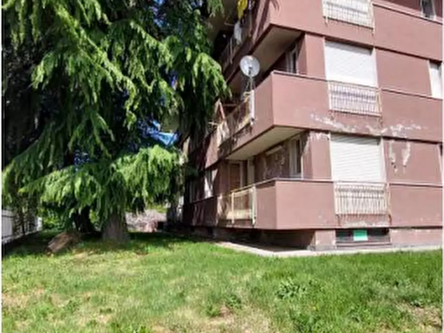 Immagine 3 di Appartamento in vendita  in Via XXIV Maggio a Lonate Pozzolo