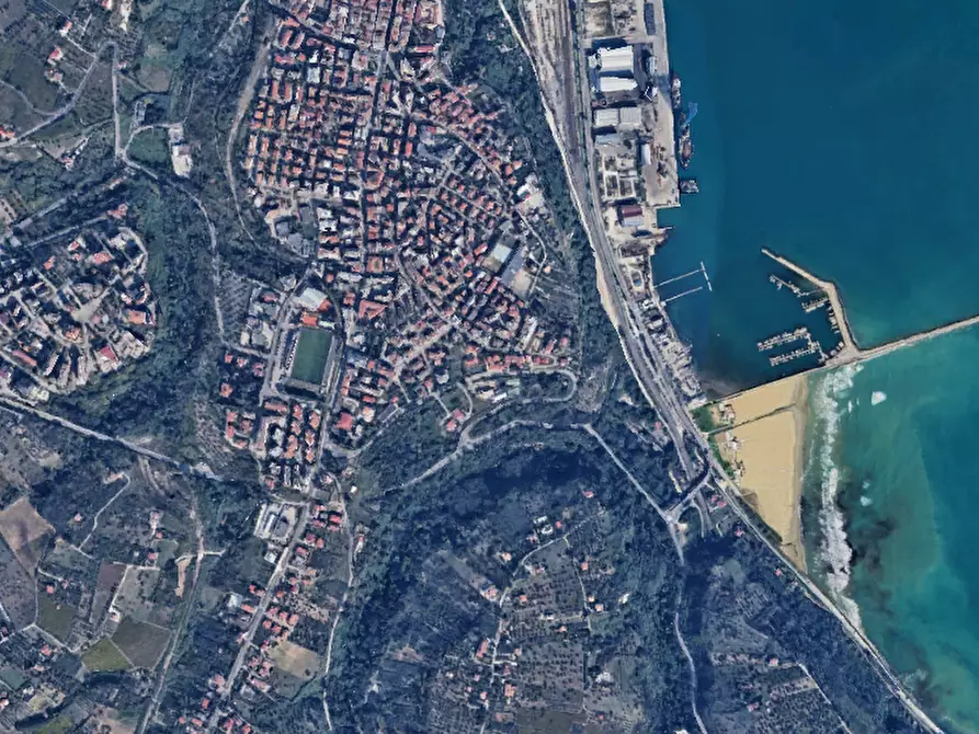 Immagine 14 di Appartamento in vendita  a Ortona