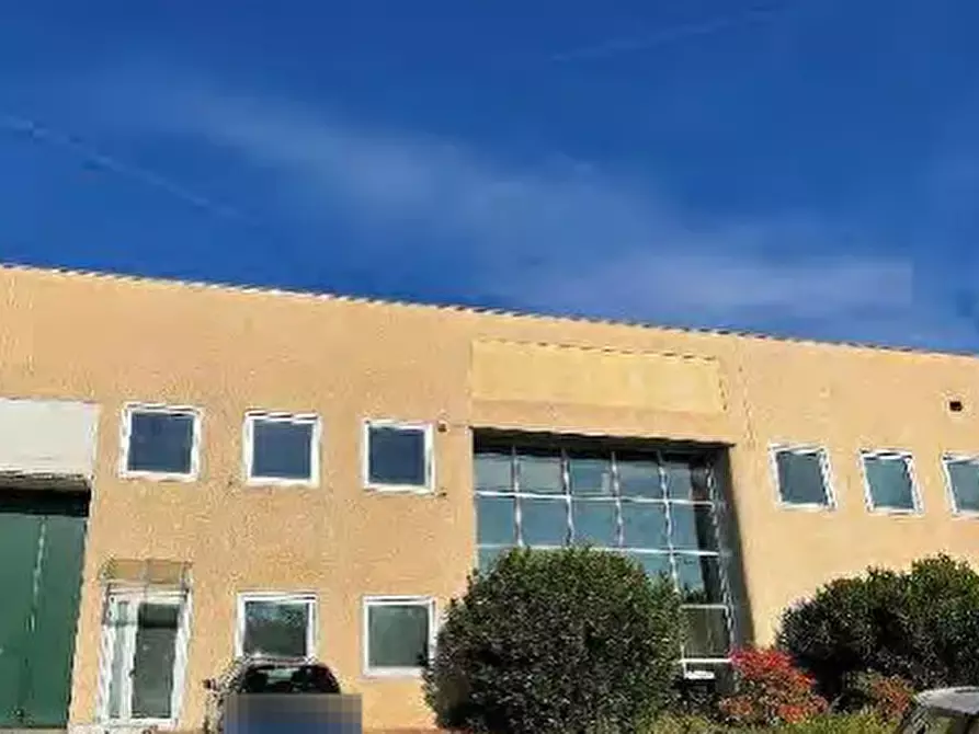 Immagine 2 di Capannone industriale in vendita  in Via  Monte Grappa a Arese