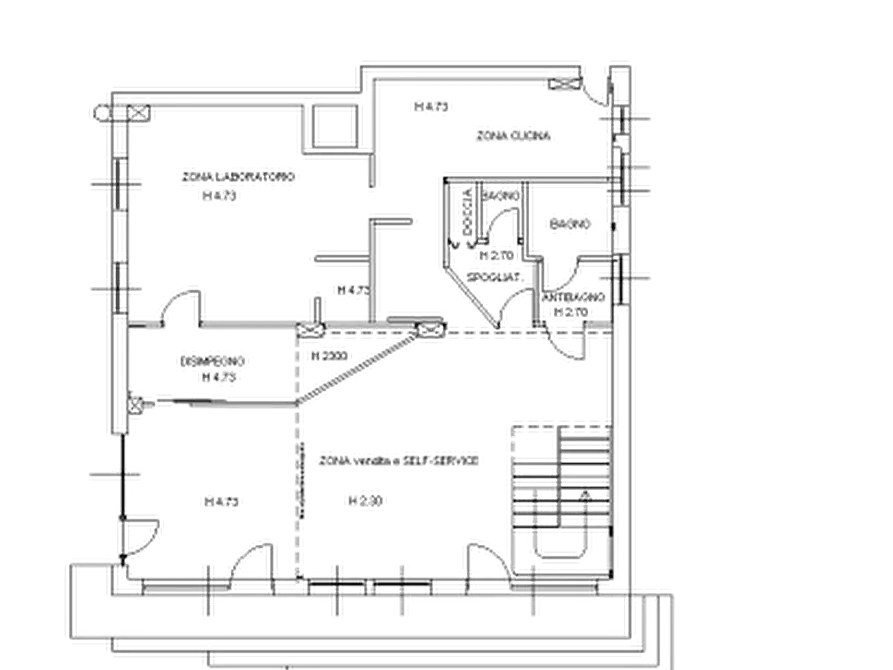 Immagine 5 di Negozio in vendita  in Via Parini a Olgiate Comasco
