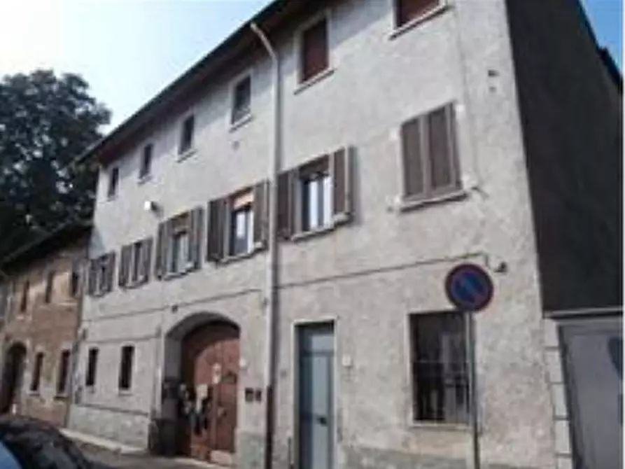 Immagine 5 di Appartamento in vendita  in Via Nazario Sauro a Busto Garolfo