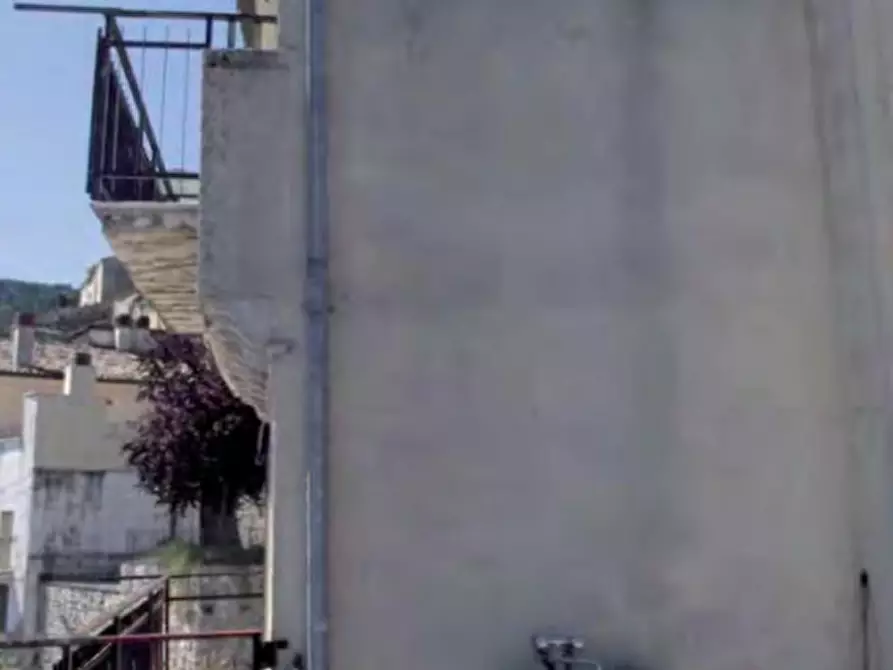 Immagine 5 di Appartamento in vendita  in Via I Salita San Nicola a Pretoro