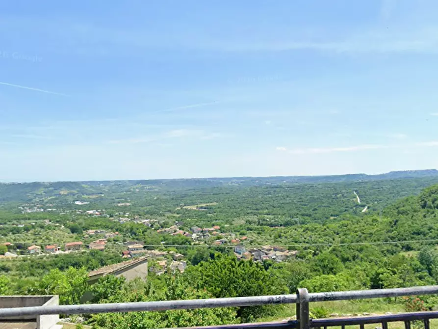 Immagine 11 di Appartamento in vendita  in Via I Salita San Nicola a Pretoro