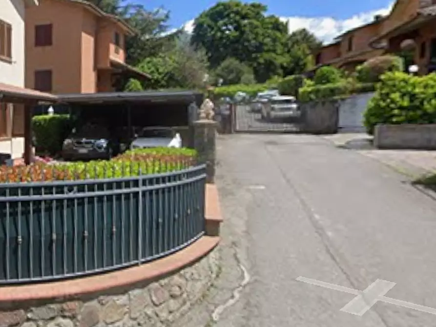 Immagine 6 di Villa in vendita  in Via Arezzo a Castel Del Piano