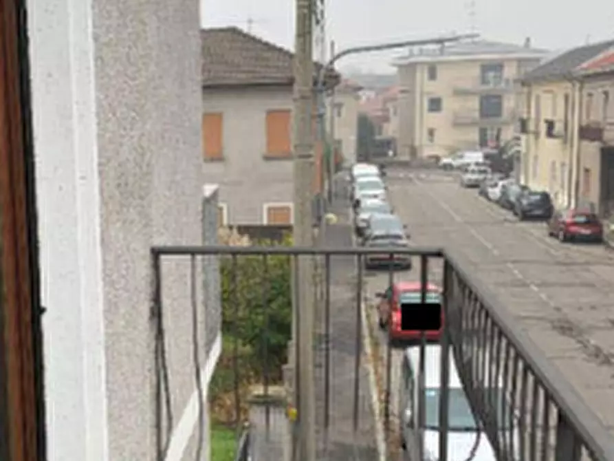 Immagine 11 di Appartamento in vendita  in Via Baraggioli  a Busto Arsizio
