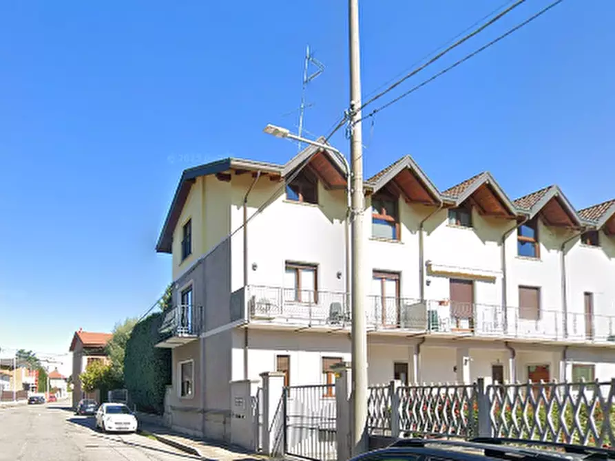 Immagine 19 di Appartamento in vendita  in Via Baraggioli  a Busto Arsizio