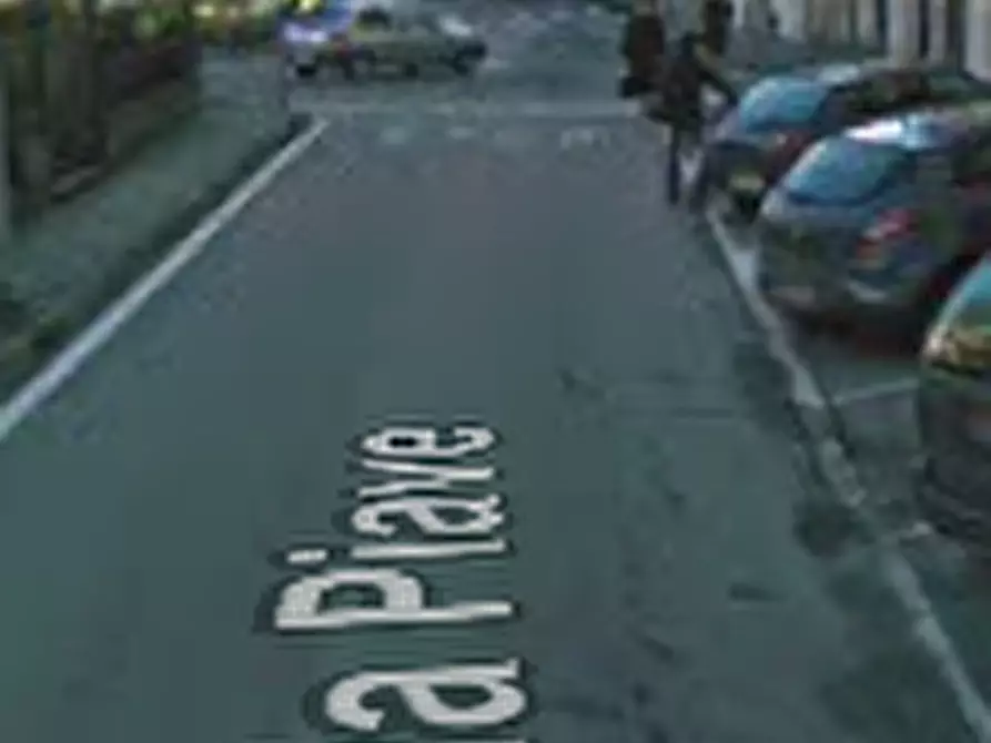 Immagine 7 di Appartamento in vendita  in Via Marconi a Roncello