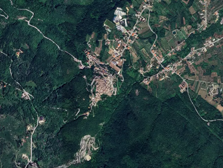 Immagine 22 di Appartamento in vendita  a Pretoro