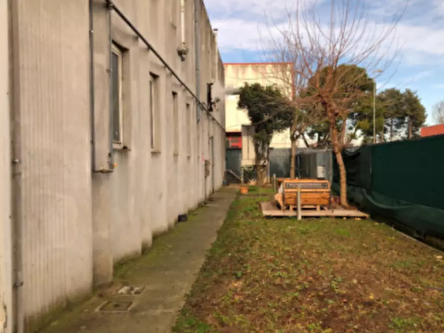 Immagine 6 di Capannone industriale in vendita  in VIA LEONARDO DA VINCI a Senago