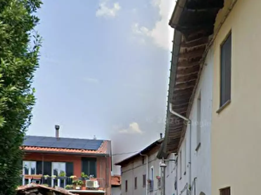 Immagine 5 di Appartamento in vendita  in Via Nicola Narciso a Somma Lombardo