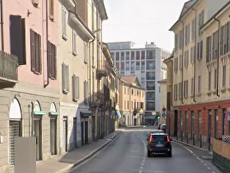 Immagine 5 di Appartamento in vendita  in Via Carlo Prina a Monza