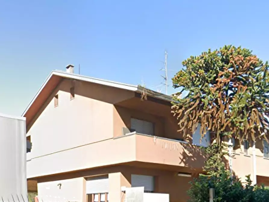 Immagine 3 di Porzione di casa in vendita  in Via Salvo D'Acquisto a Fagnano Olona