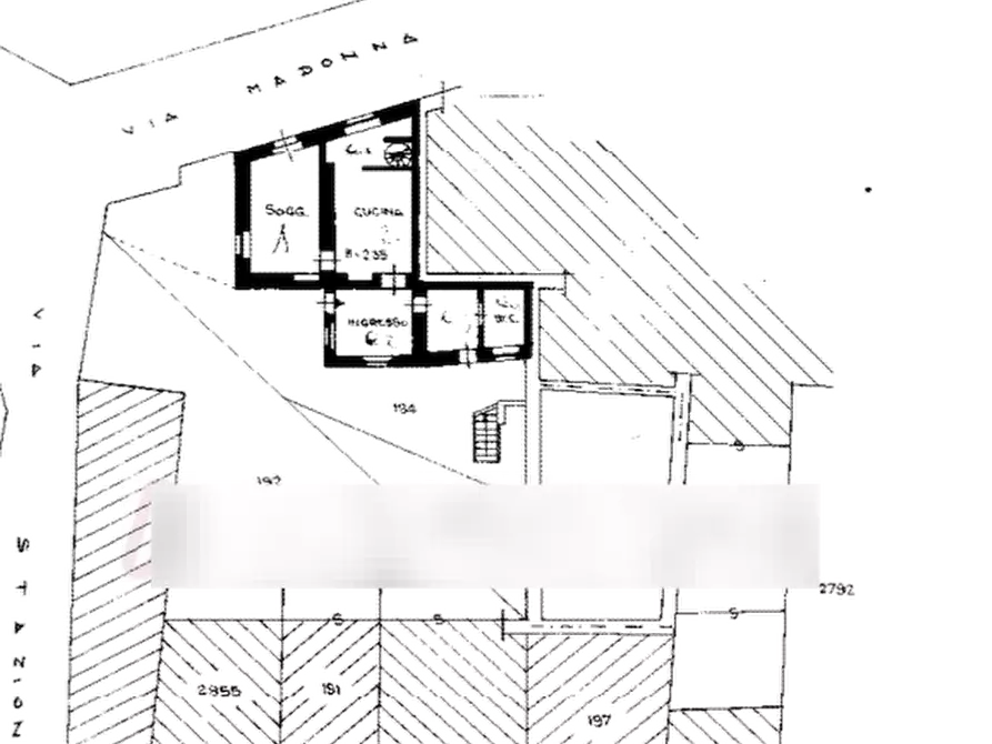 Immagine 14 di Appartamento in vendita  in Strada Stazione  a Cocquio-Trevisago