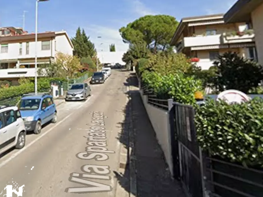 Immagine 13 di Appartamento in vendita  in Via S. Lavagnini a Bagno A Ripoli