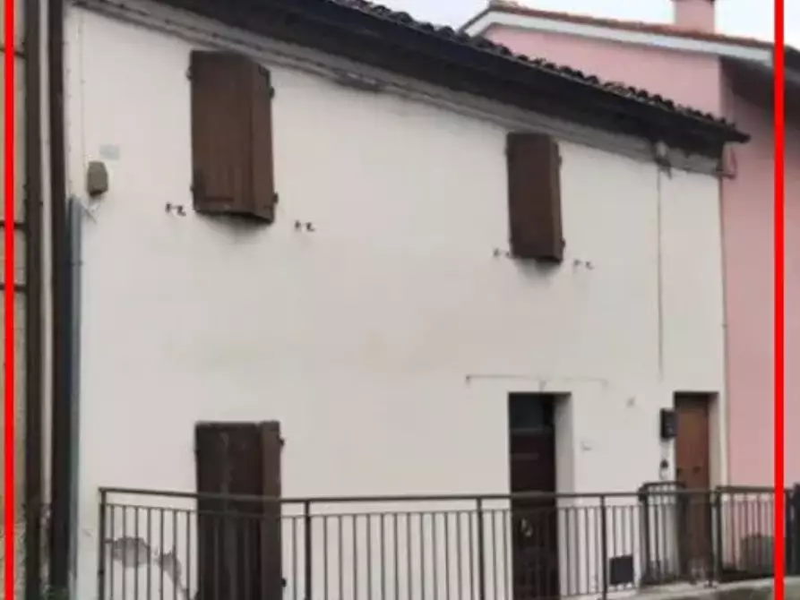 Immagine 2 di Porzione di casa in vendita  in Via Della Pieve  a Cartoceto