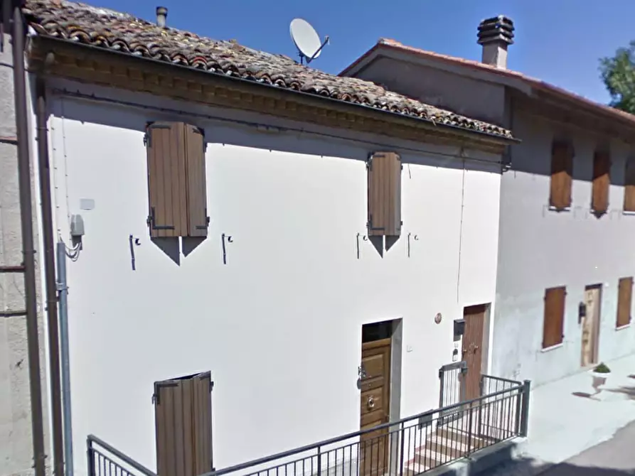 Immagine 6 di Porzione di casa in vendita  in Via Della Pieve  a Cartoceto