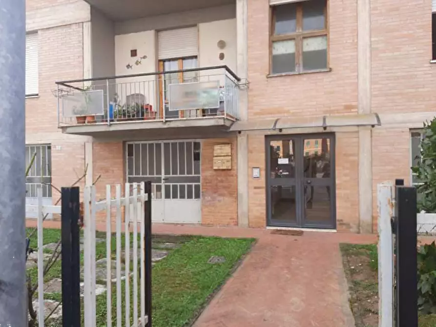 Immagine 3 di Appartamento in vendita  in Via Potente Aligi Barducci a Certaldo