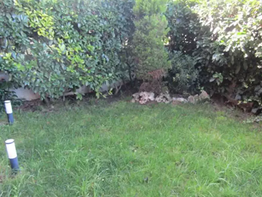 Immagine 10 di Villetta a schiera in vendita  in Via del Colle  a Serra Sant'abbondio