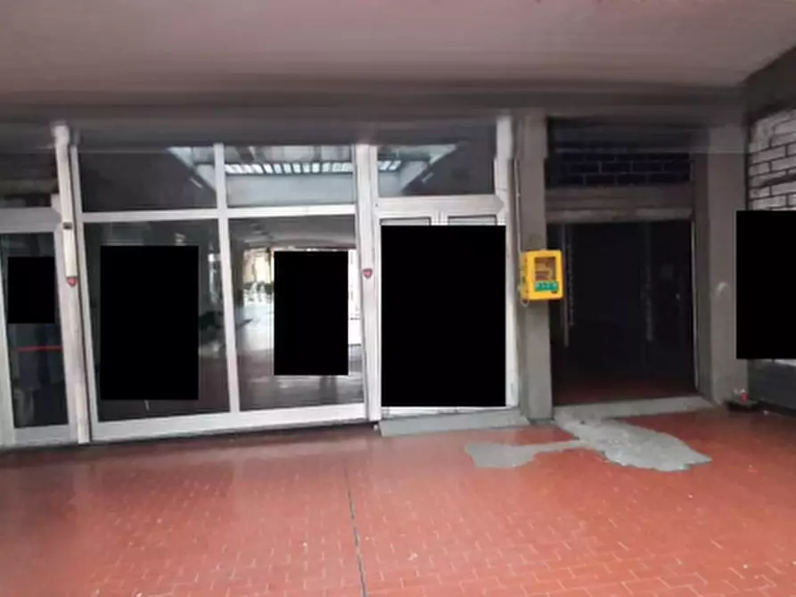 Immagine 9 di Negozio in vendita  in Piazza XXV Aprile  a Rignano Sull'arno