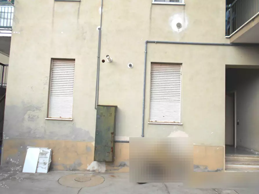 Immagine 1 di Appartamento in vendita  in Via Santorre di Santarosa a Vigevano