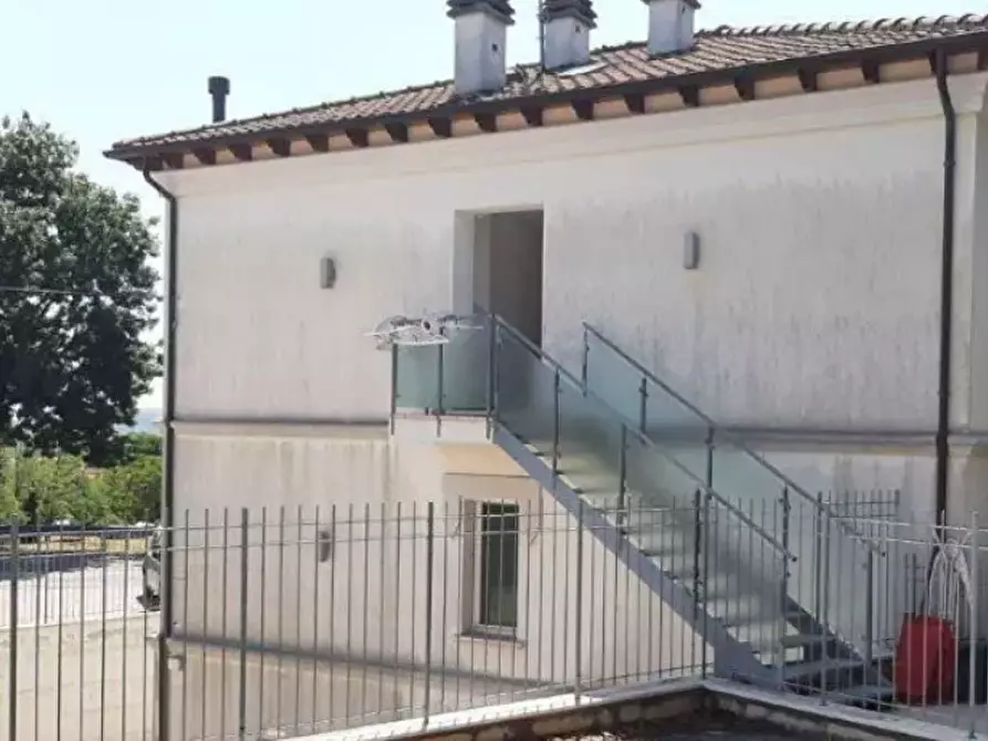 Immagine 8 di Ufficio in vendita  in Via Vittorio Veneto a Mondolfo