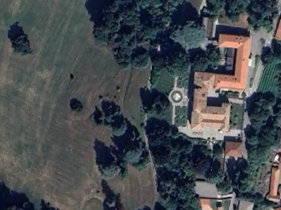 Immagine 7 di Appartamento in vendita  in Via Cerea a Gazzada Schianno