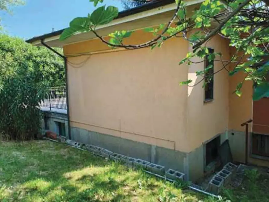 Immagine 8 di Appartamento in vendita  in Via Pietro Gazzetti a Stradella