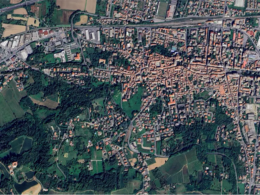 Immagine 13 di Appartamento in vendita  in Via Pietro Gazzetti a Stradella