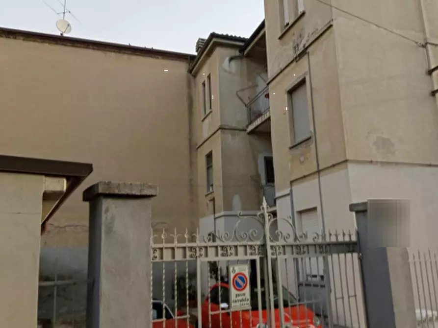 Immagine 8 di Appartamento in vendita  in Via Ugo Bassi a Voghera