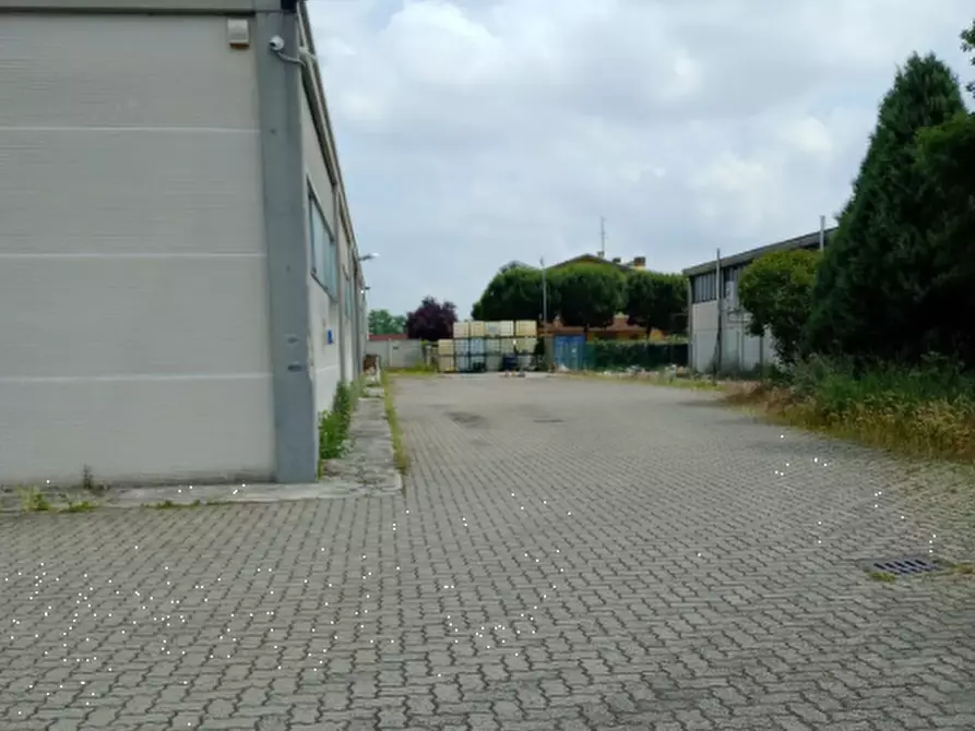 Immagine 6 di Capannone industriale in vendita  in Via dell'Industria a Cura Carpignano
