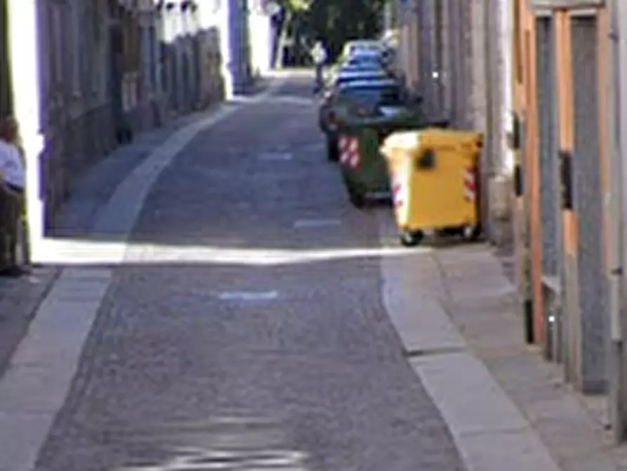 Immagine 9 di Negozio in vendita  in Via Scarabelli a Voghera