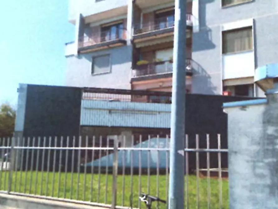 Immagine 2 di Appartamento in vendita  in Via Gallini a Abbiategrasso