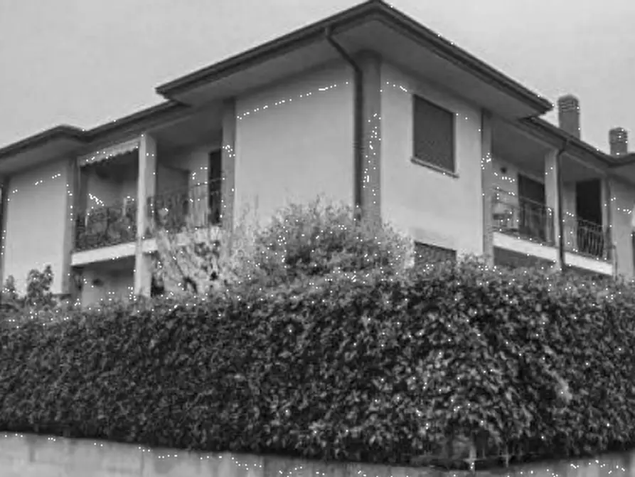 Immagine 1 di Appartamento in vendita  in Via Padre Pio a Torrevecchia Pia