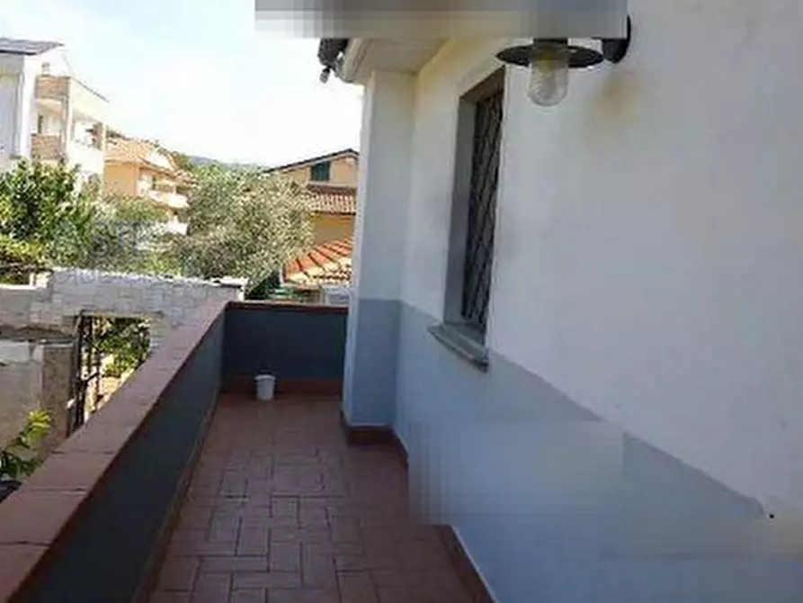 Immagine 4 di Casa indipendente in vendita  in Via Gian Domenico Polverosi a Capraia E Limite