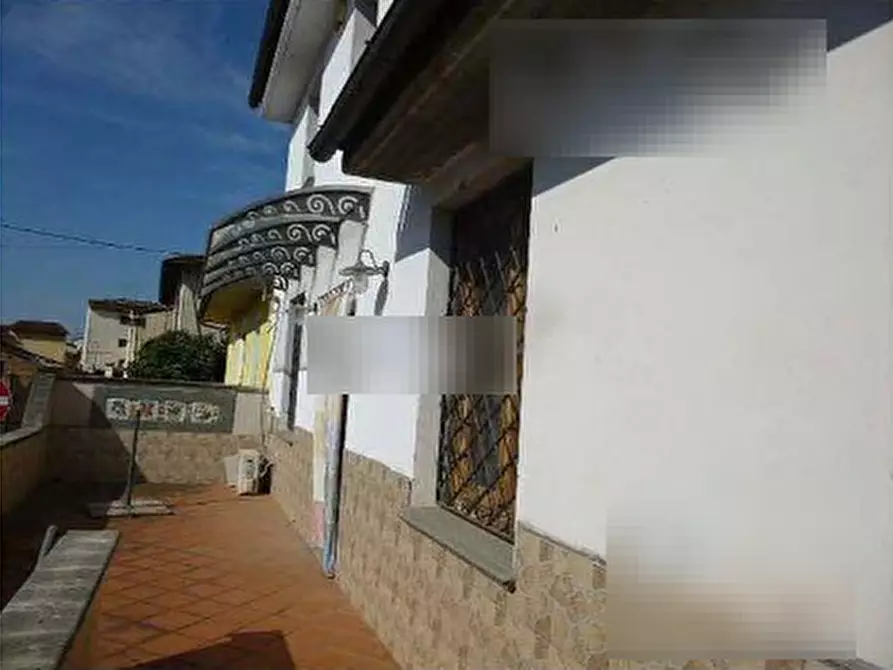 Immagine 10 di Casa indipendente in vendita  in Via Gian Domenico Polverosi a Capraia E Limite