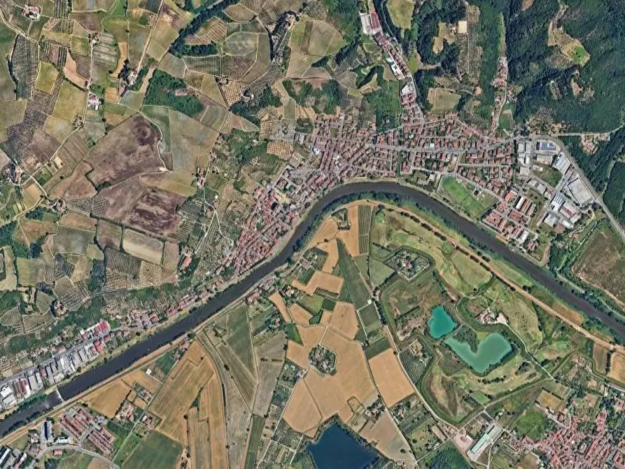 Immagine 18 di Casa indipendente in vendita  in Via Gian Domenico Polverosi a Capraia E Limite