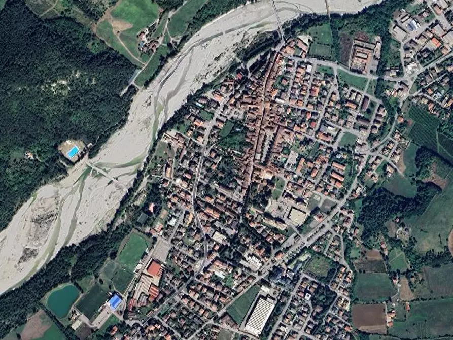 Immagine 16 di Appartamento in vendita  in Via Vittorio Veneto a Ponte Dell'olio