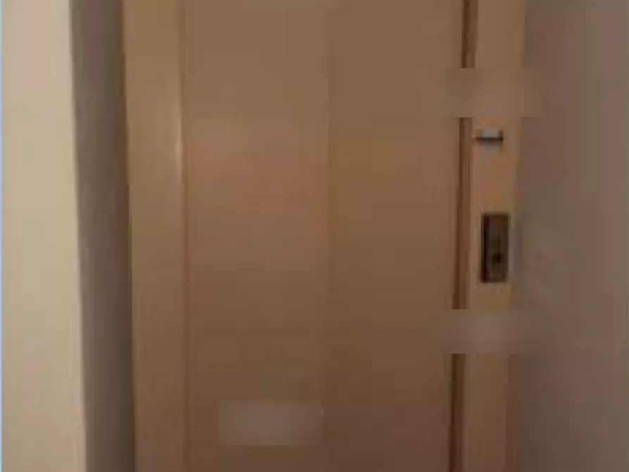 Immagine 10 di Stabile in vendita  in Via Cittadella a Piacenza